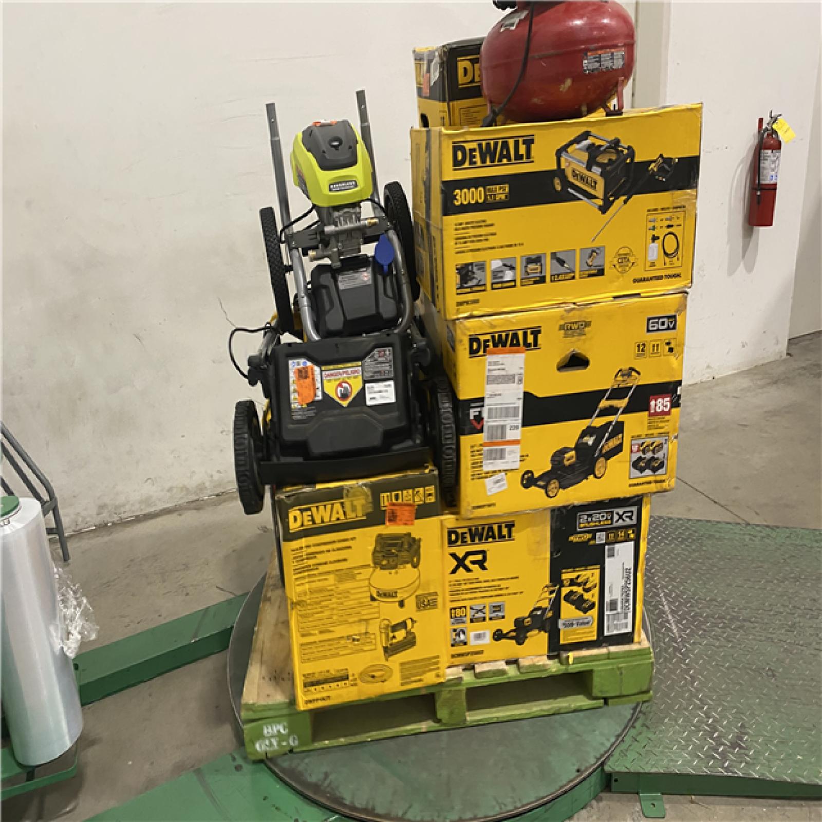 Dallas Location - As-Is Tool Pallet