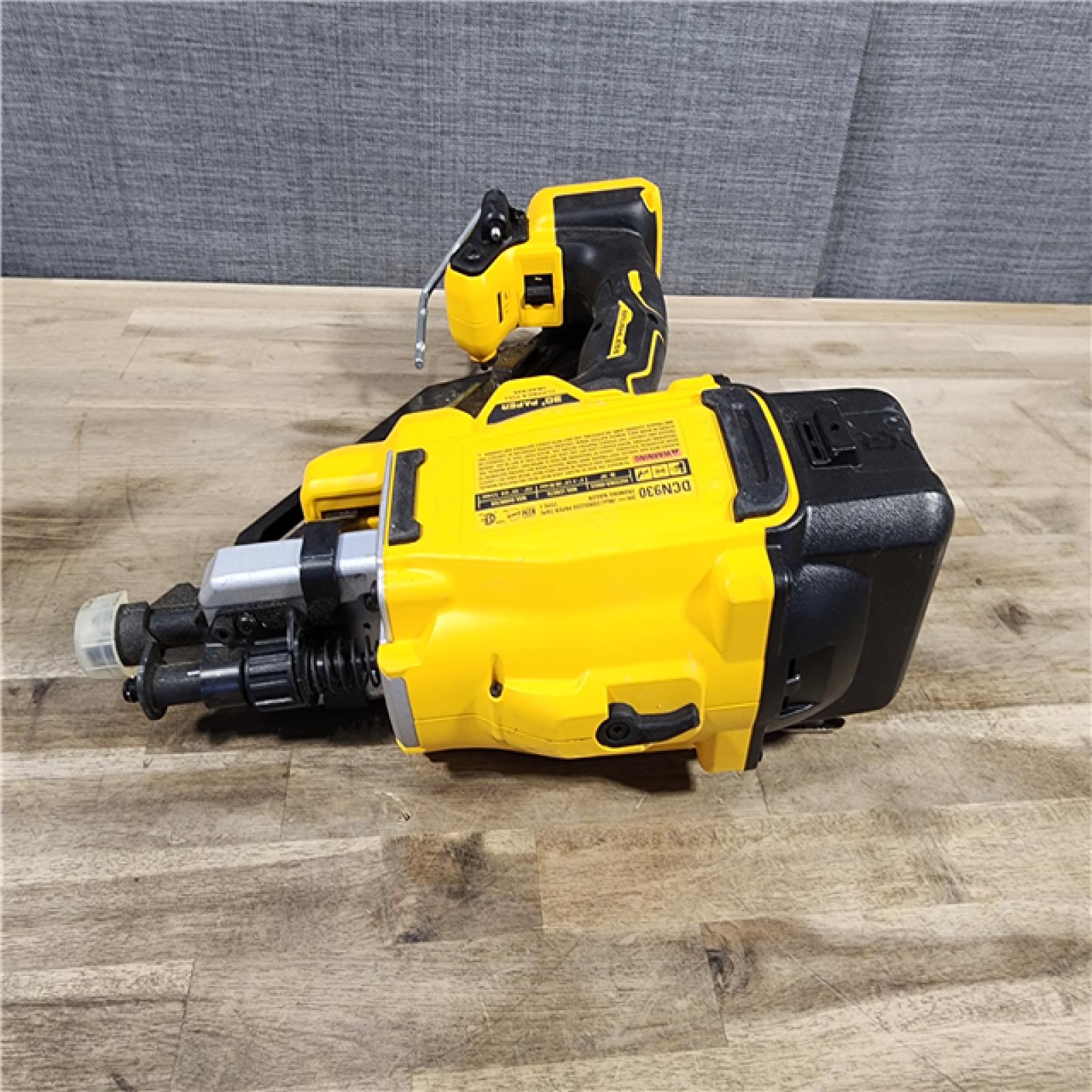 HOUSTON LOCATION - AS-IS DEWALT 20-Volt 30° Cordless Framing Nailer (Tool-Only)