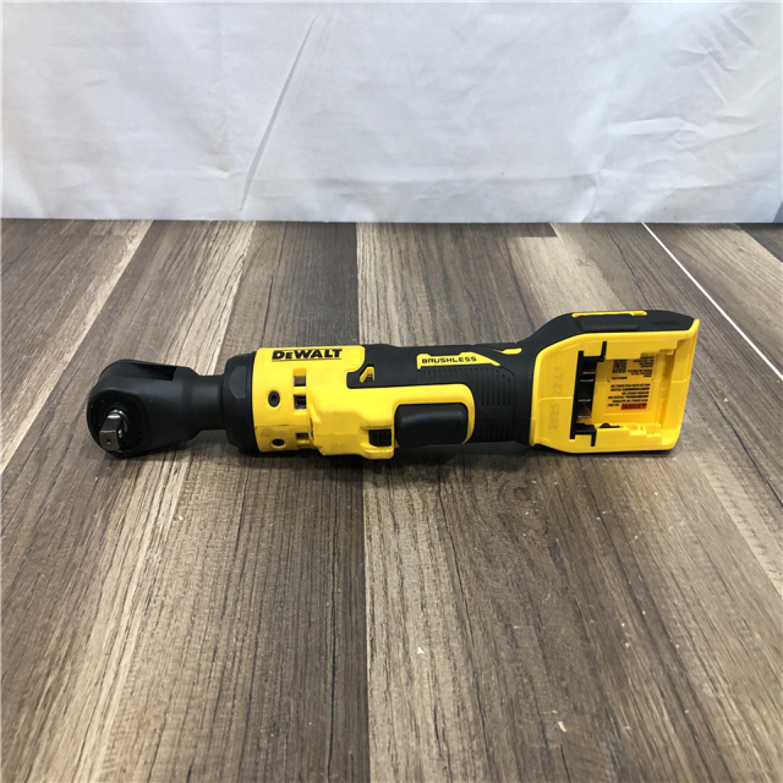 AS-IS ATOMIC 20V MAX Cordless 3/8 in. Ratchet (Tool Only)