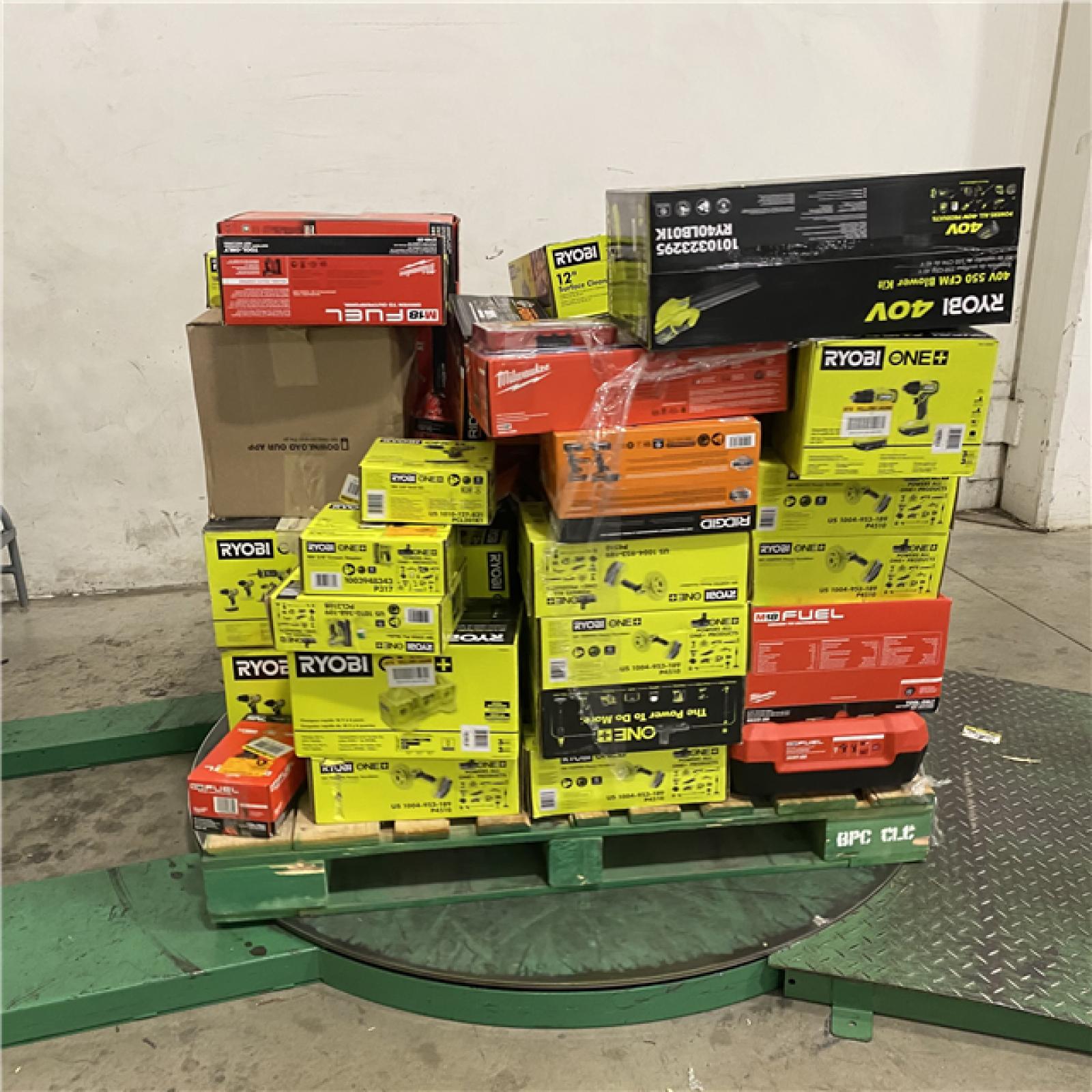 Dallas Location - As-Is Tool Pallet