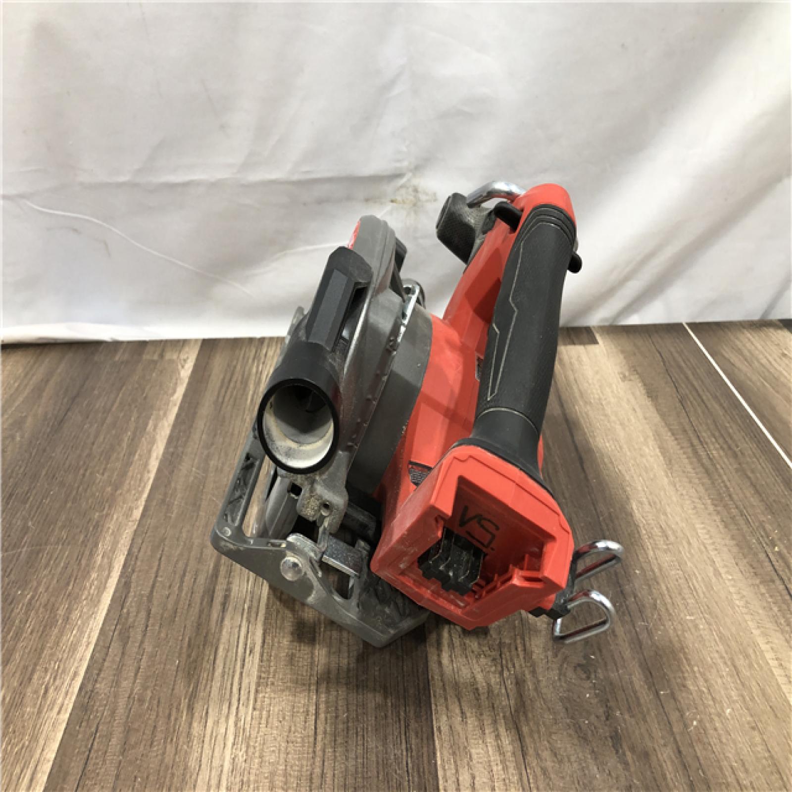 AS-IS Milwaukee  FUEL 18V Lithium-Ion Brushless Cordless 6-1/2 in. Circular Saw (Tool-Only)