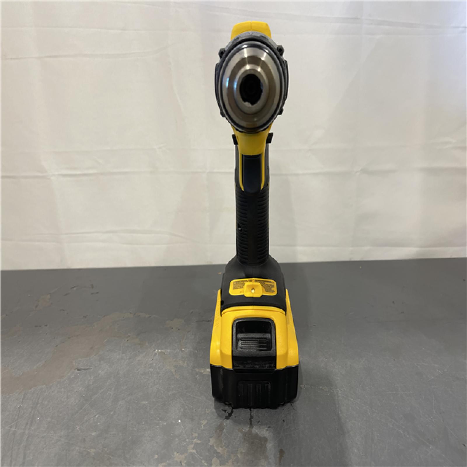 AS-IS - DeWalt ATOMIC 20V Lithium-Ion Cordless 1/2 in. Hammer Drill Kit