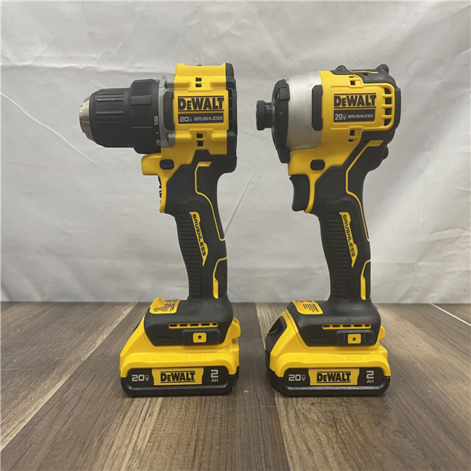 AS-IS DEWALT ATOMIC 20-Volt MAX Lithium-Ion Cordless Combo Kit