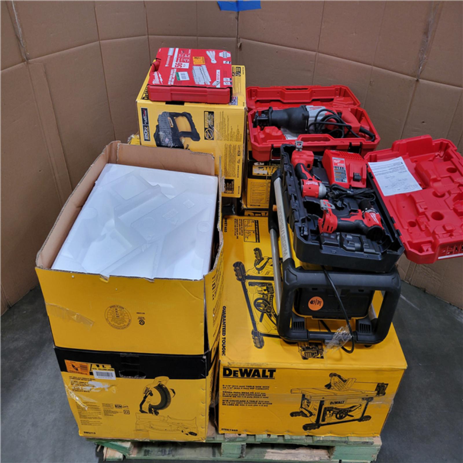 PHOENIX AS-IS TOOL PALLET