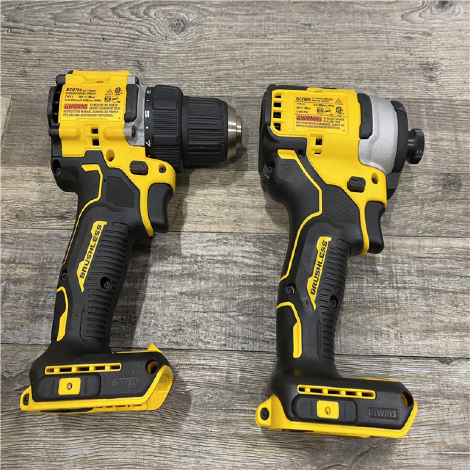 AS-IS DEWALT ATOMIC 20-Volt MAX Lithium-Ion Cordless Combo (2-Tool) Kit