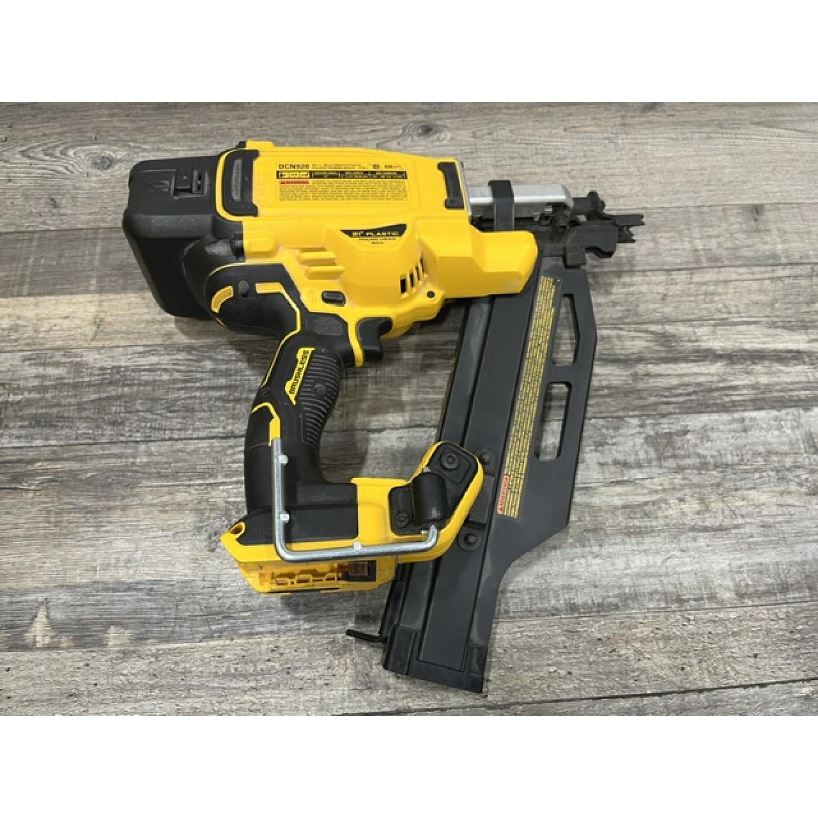 AS-IS DEWALT 20-Volt 21° Cordless Framing Nailer (Tool-Only)