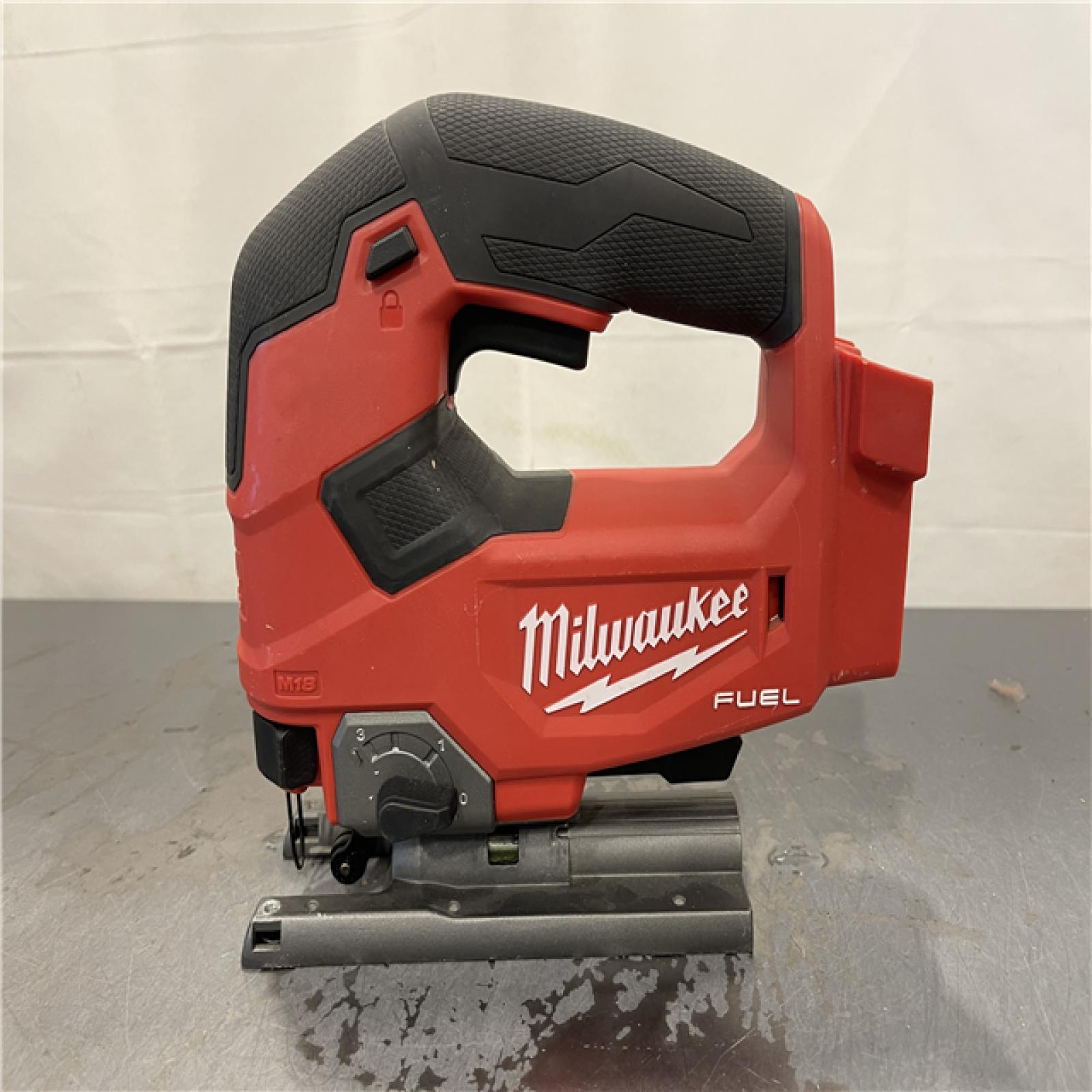 AS-IS - Milwaukee M18 FUEL 18V Lithium-Ion Brushless Cordless Jig Saw