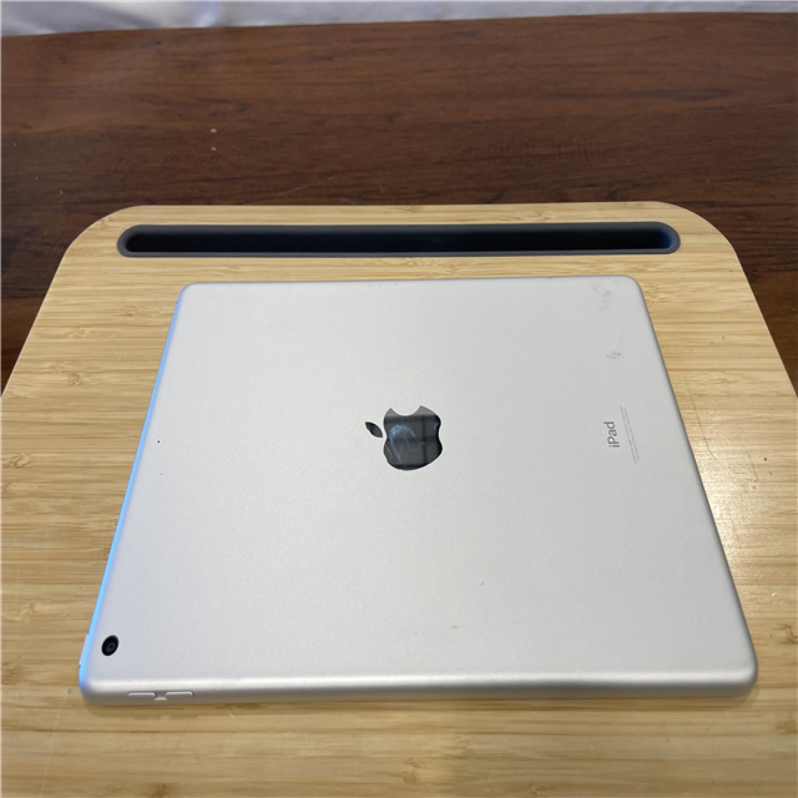 AS-IS Apple iPad 10.2-inch Wi-Fi 64GB (2021, 9th Generation) - Silver
