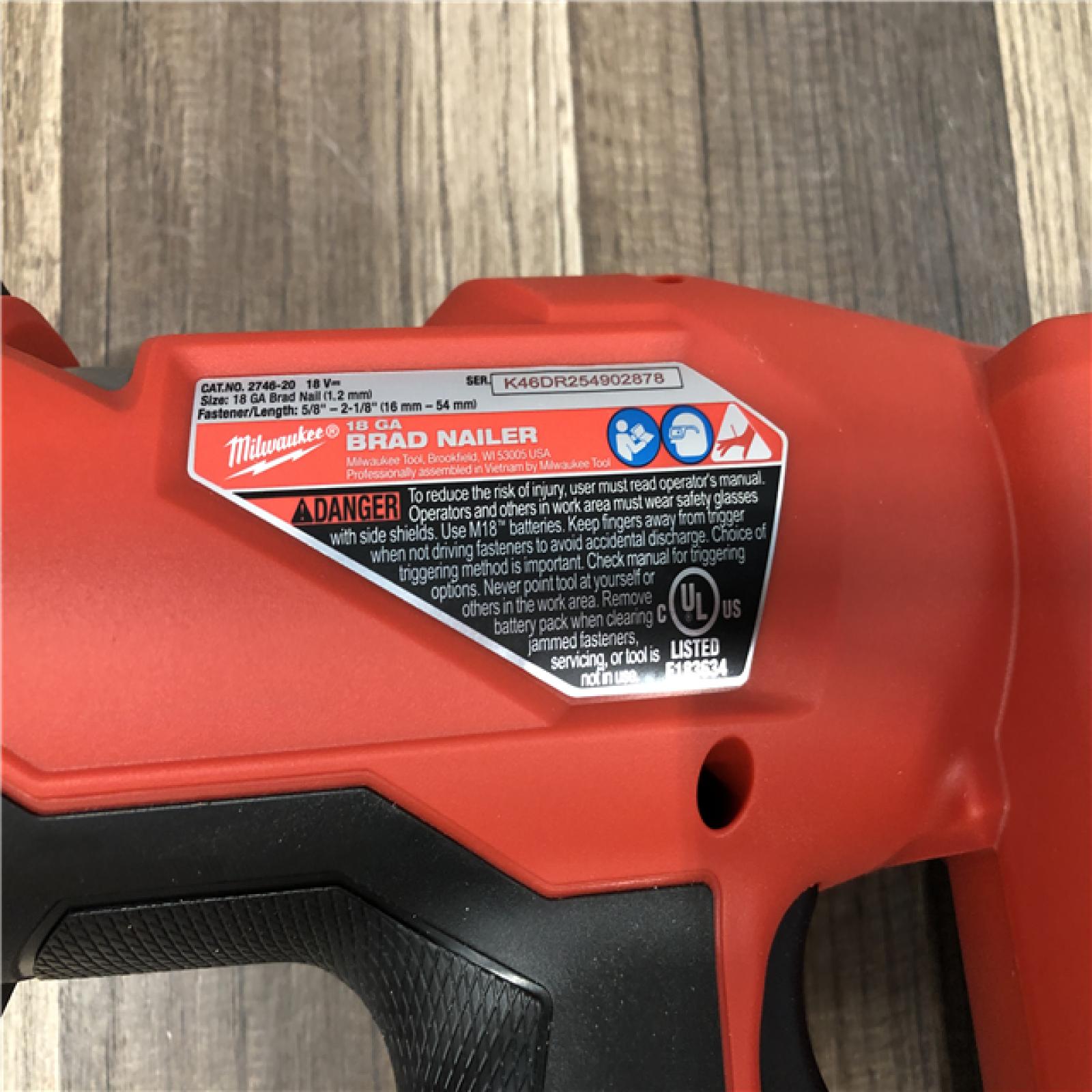 AS-IS Milwaukee FUEL 18-Volt Lithium-Ion Brushless Cordless Gen II 18-Gauge Brad Nailer (Tool-Only)