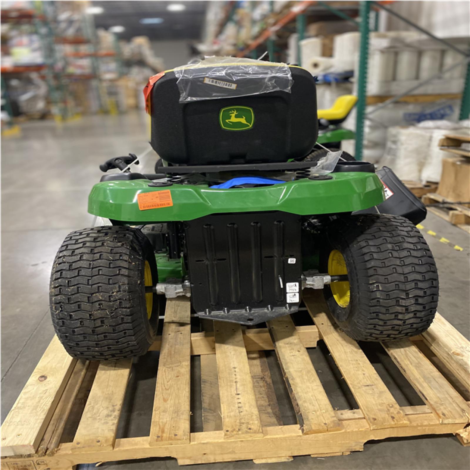 Dallas Location - As-Is John Deere S100 - Lawn Tractors