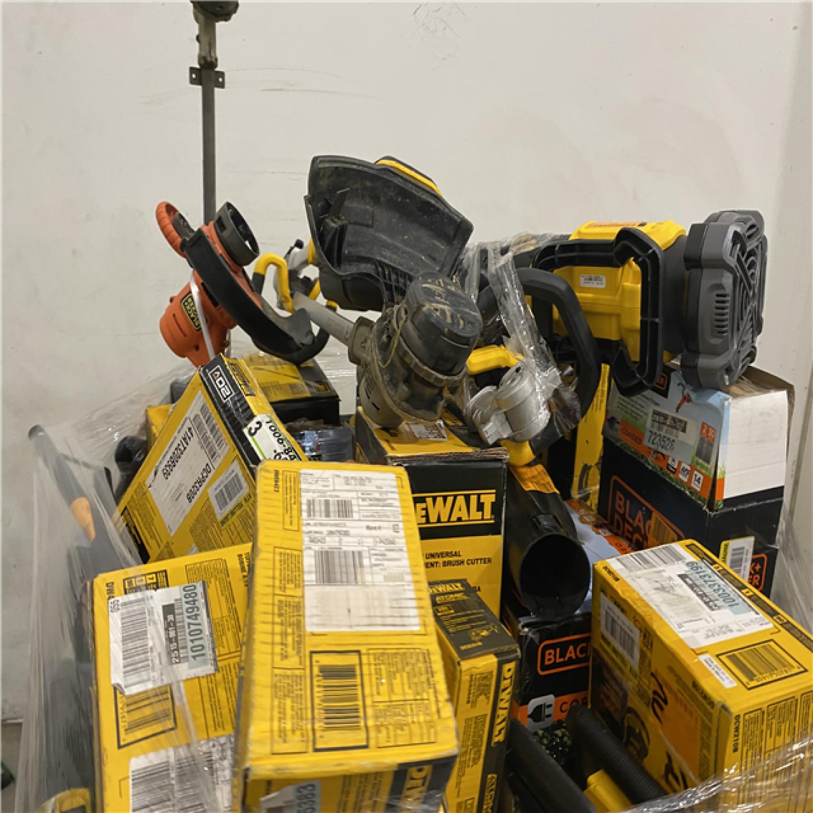 Dallas Location - As-Is DEWALT Tool Pallet