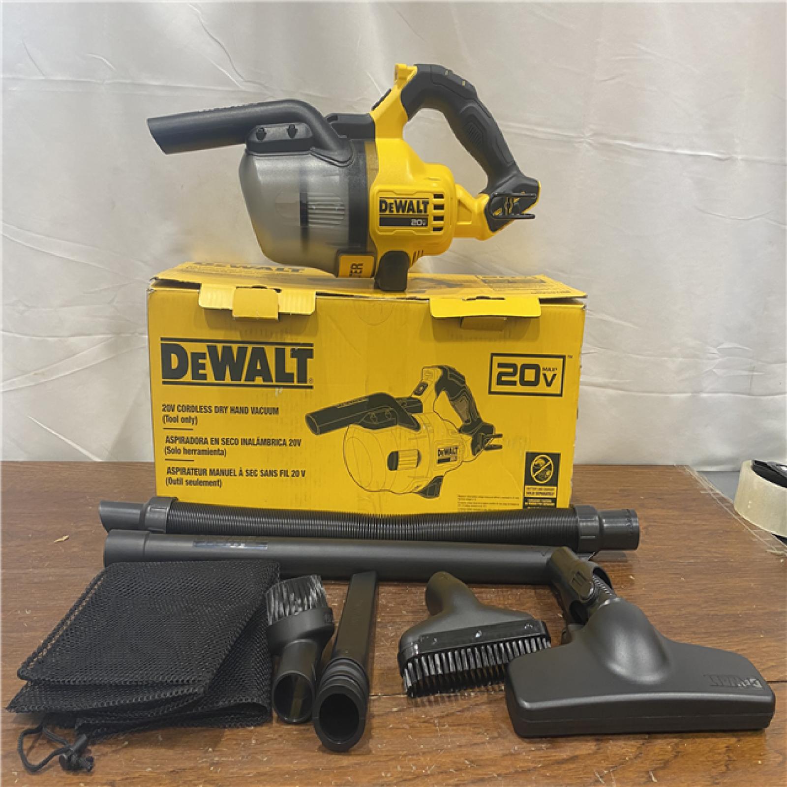 AS-IS DEWALT 20V Lithium-Ion Cordless Dry Hand Vacuum kit  (Tool Only)