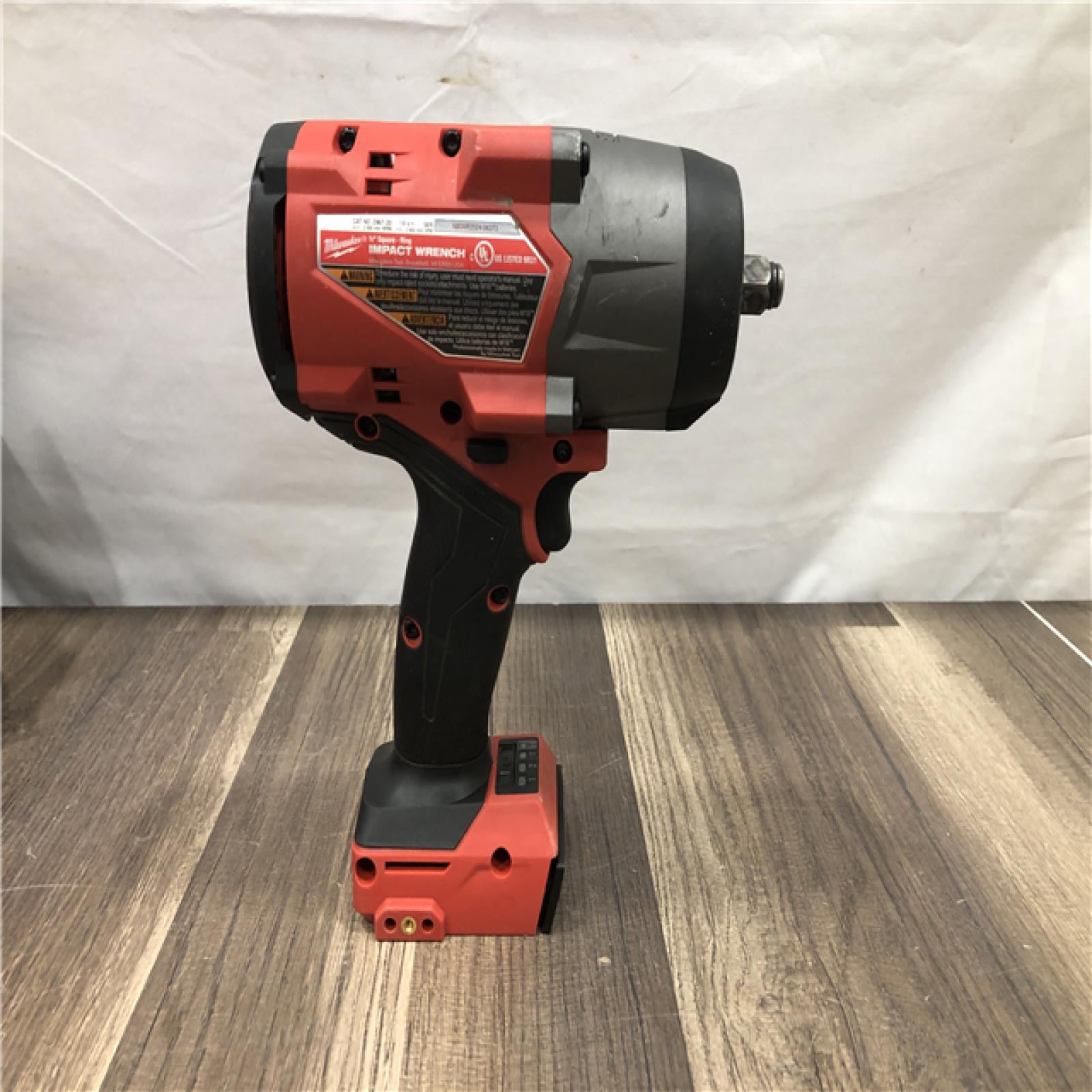 AS-IS Milwaukee FUEL 18V Lithium-Ion Brushless Cordless 1/2 in. Impact Wrench w/Friction Ring Kit