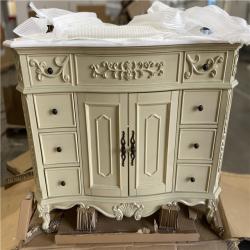 Dallas Location- Vanity