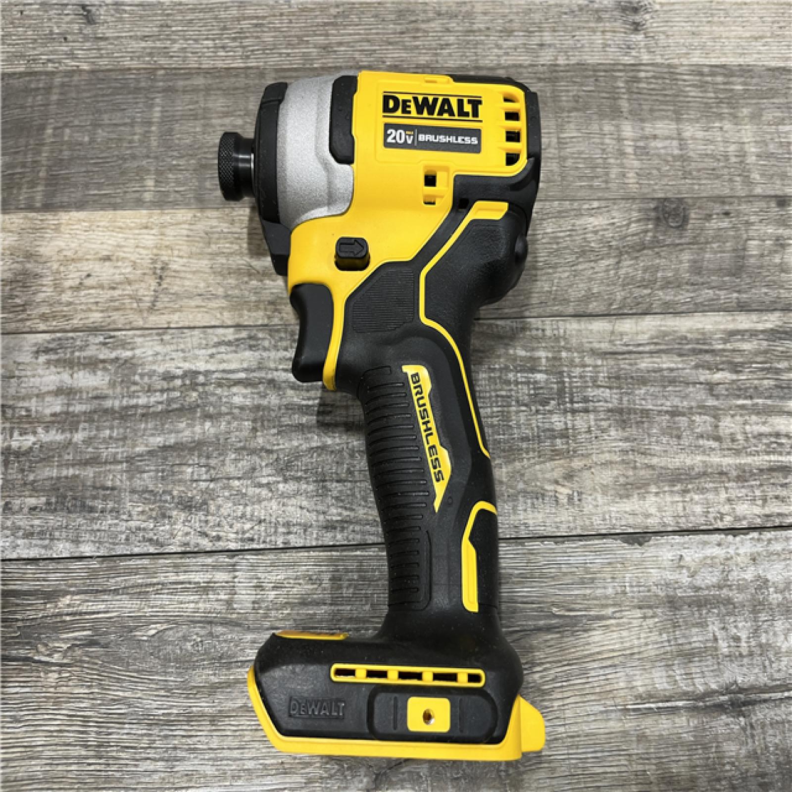 AS-IS DEWALT Atomic 20V Max Lithium-Ion Brushless Cordless Compact 1/4 in. Impact Driver Kit