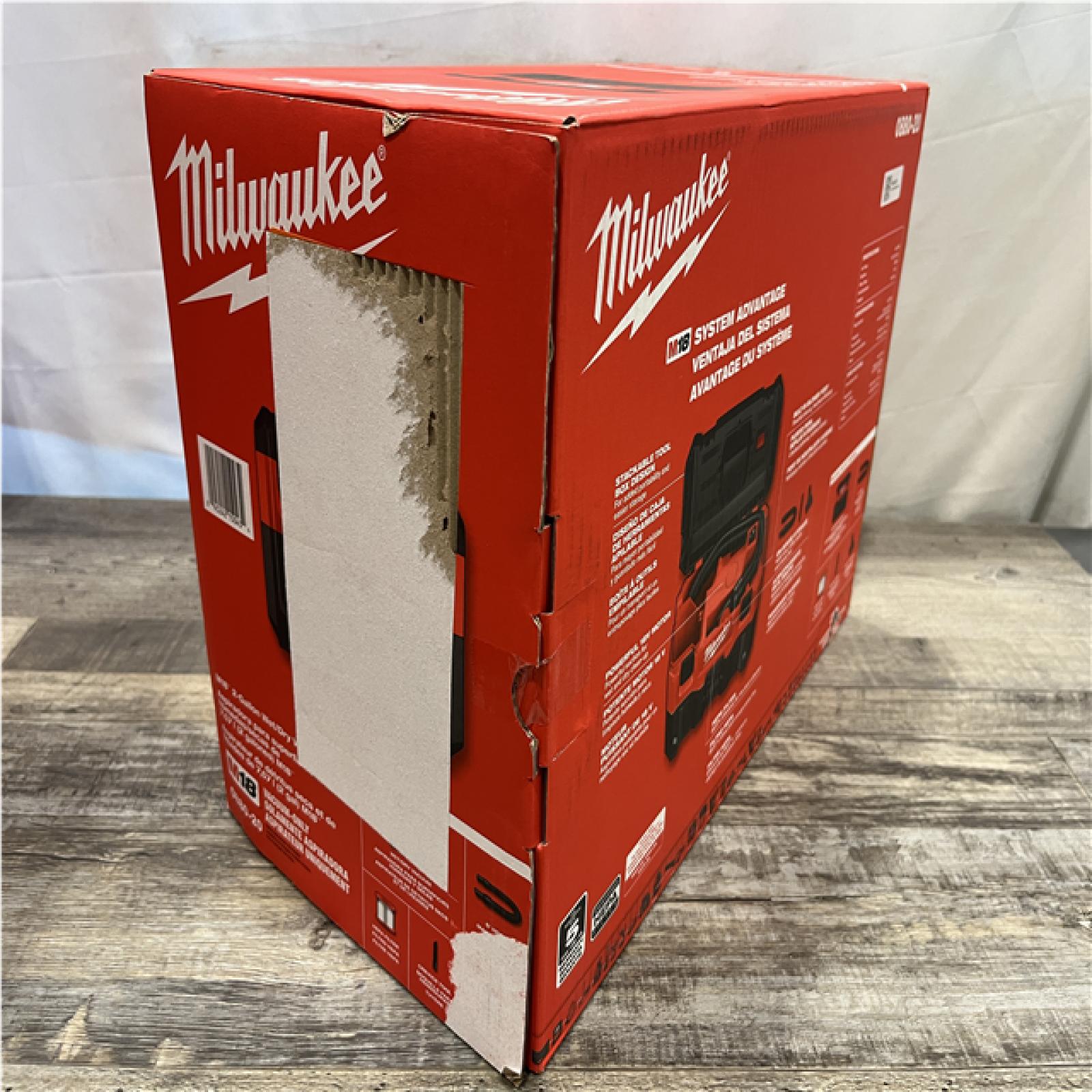 NEW - Milwaukee 18-Volt 2 Gal. Lithium-Ion Cordless Wet/Dry Vacuum (Vacuum-Only)