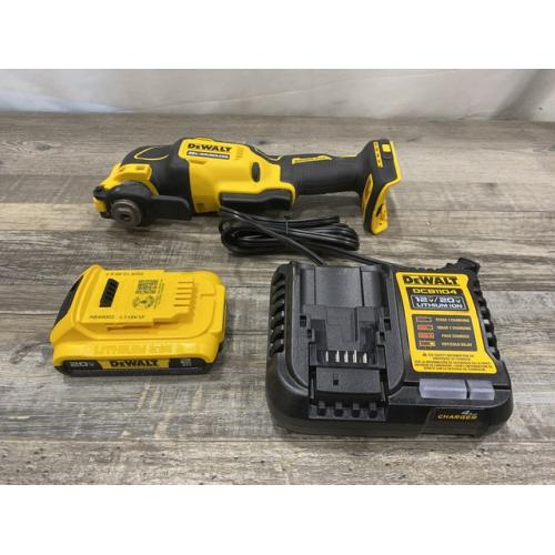 AS-IS DEWALT ATOMIC 20V MAX Cordless Brushless Oscillating Multi Tool Kit
