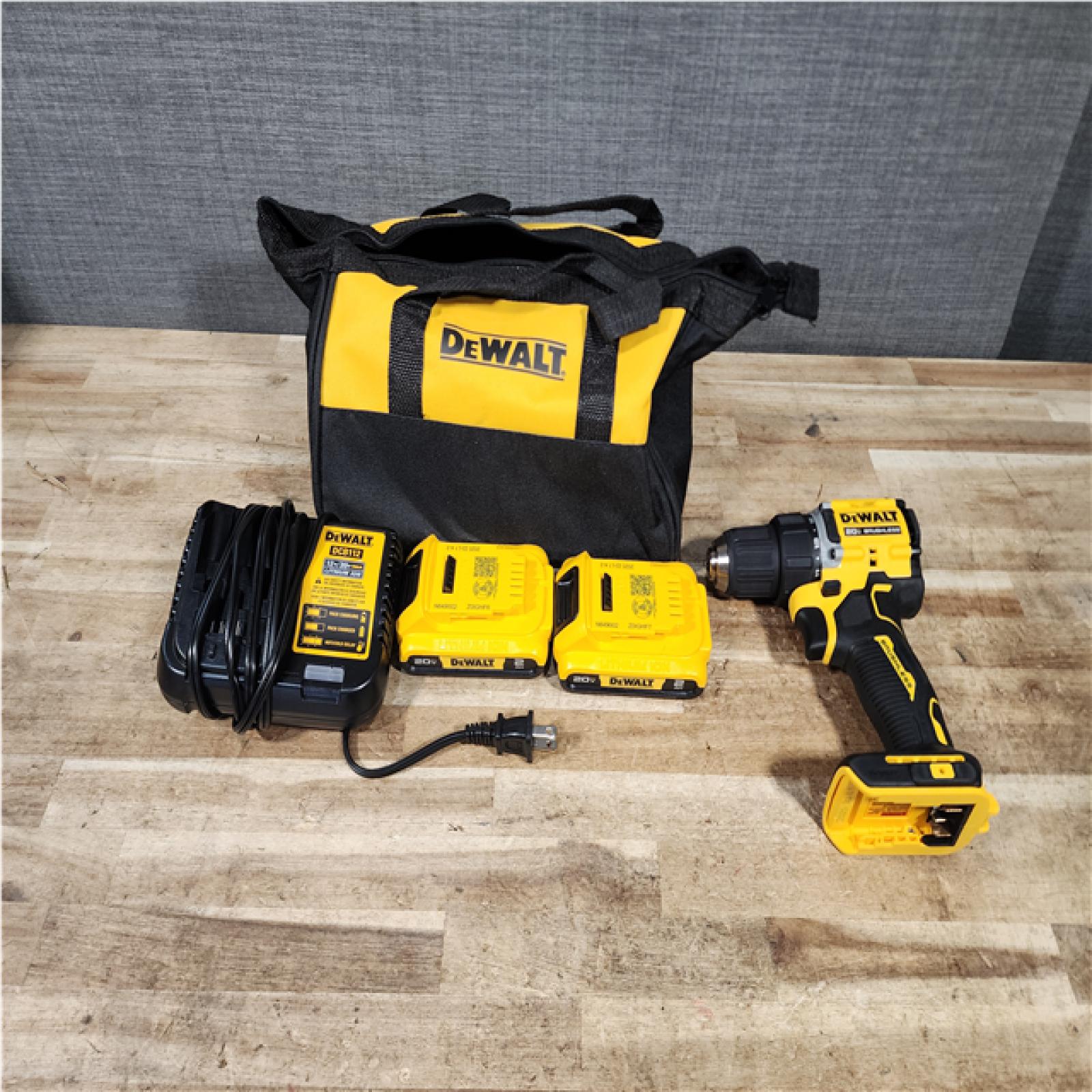 HOUSTON LOCATION - AS - IS DEWALT Atomic 20V Lithium-Ion Cordless Compact 1/2 in. Drill/Driver Kit