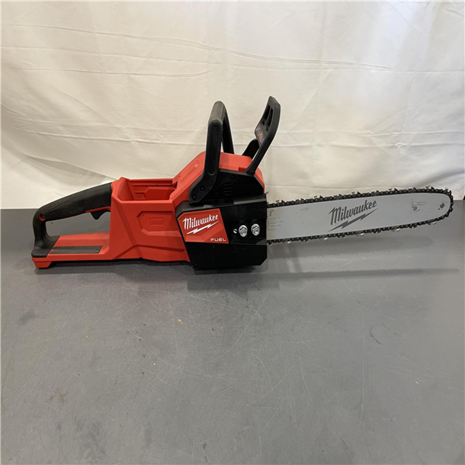 AS-IS - Milwaukee M18 FUEL 16 18V Li-Ion Brushless Cordless Chainsaw