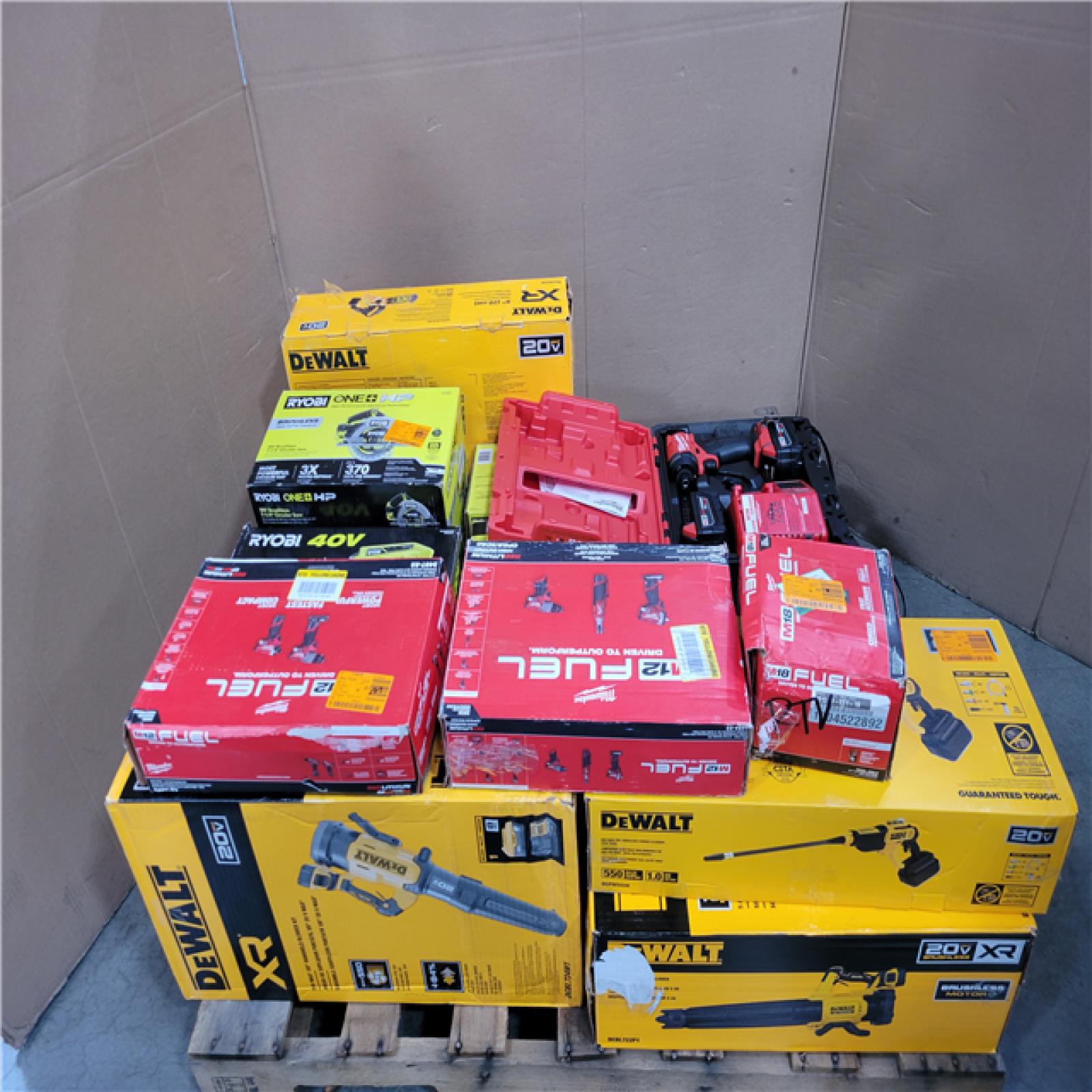 CALIFORNIA AS-IS TOOL PALLET