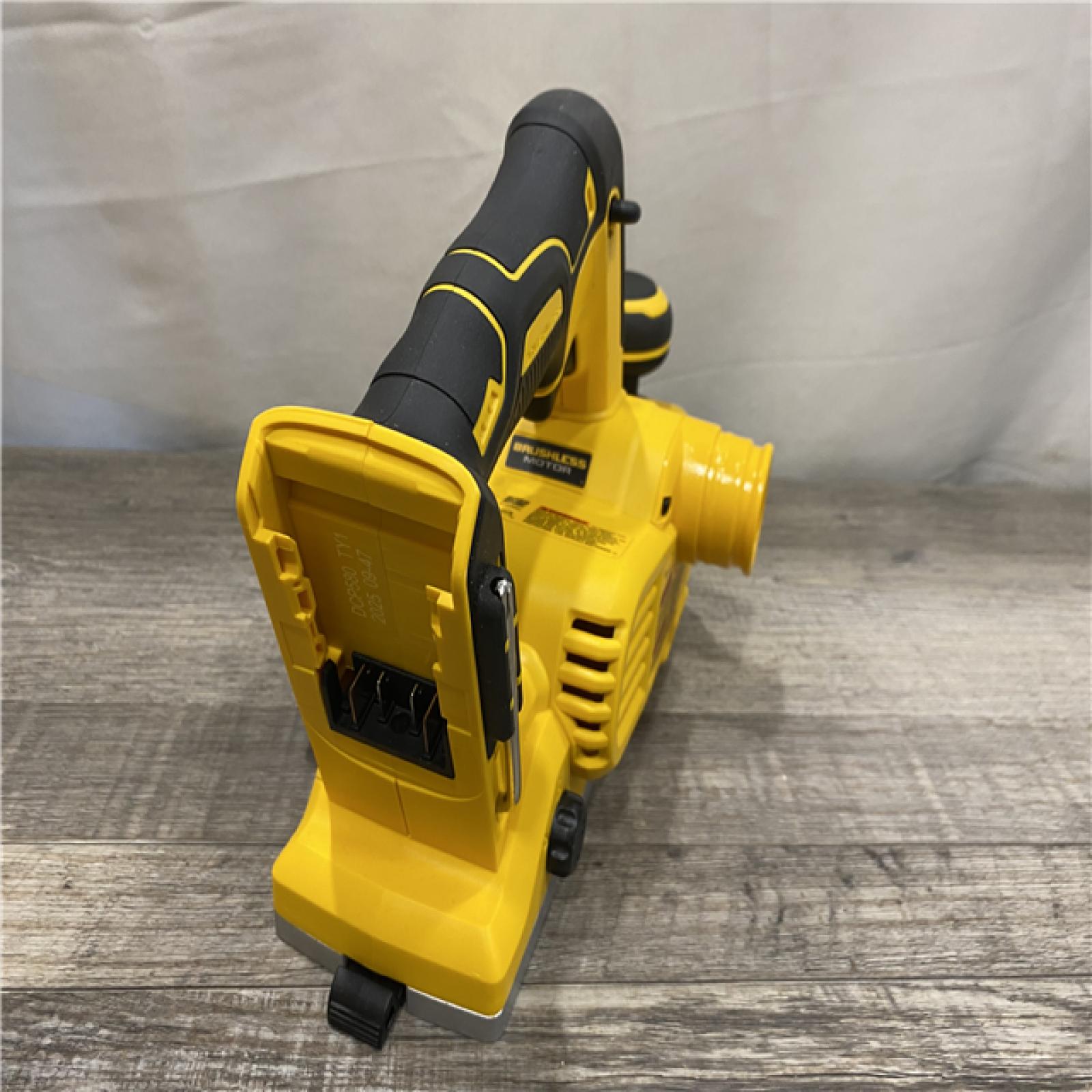 AS-IS DEWALT 20V MAX XR Cordless Brushless 3-1/4 in. Planer (Tool Only)