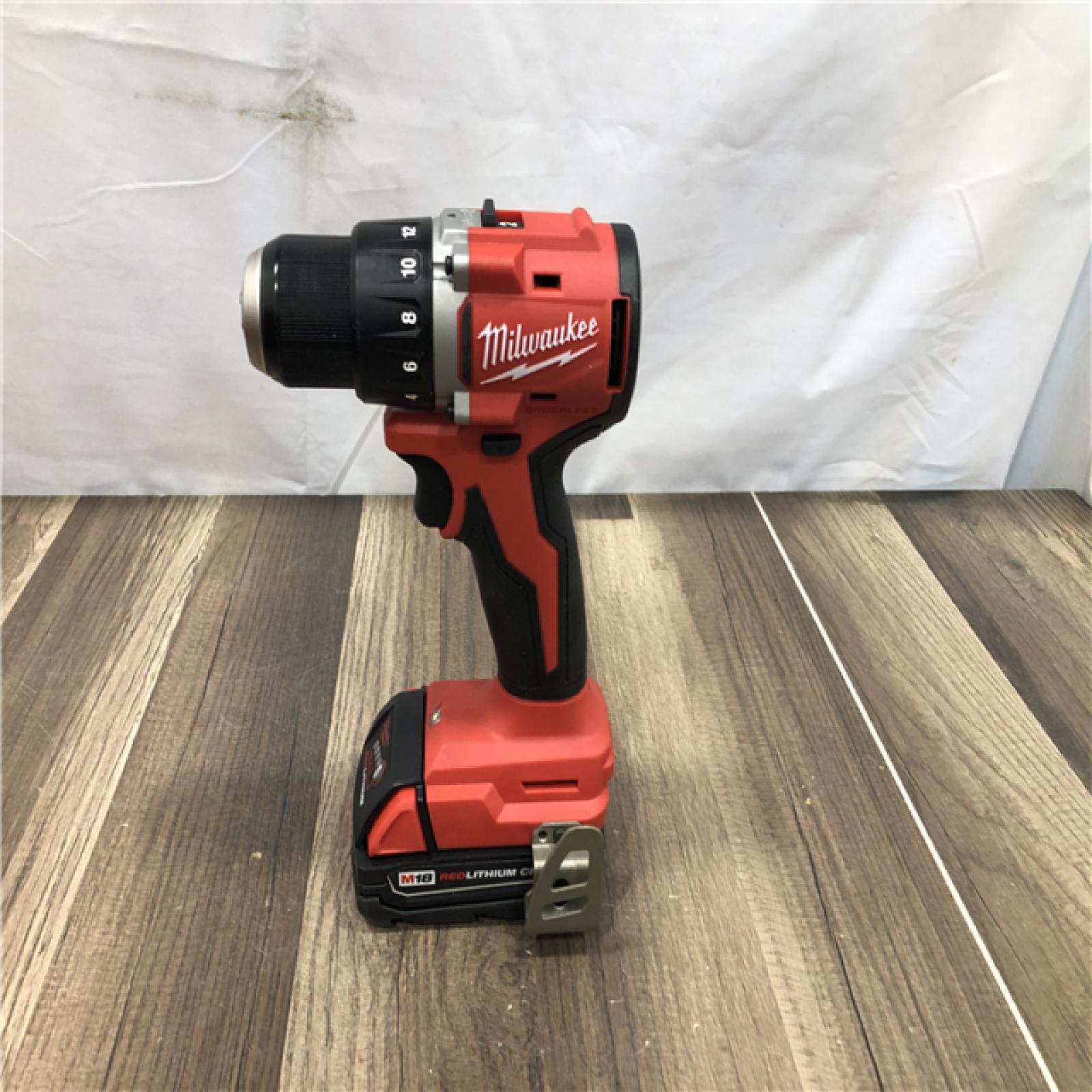 AS-IS Milwaukee 18V Lithium-Ion Brushless Cordless 1/2 in. Compact Drill/Driver Kit