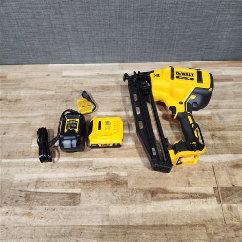 HOUSTON LOCATION - AS - IS DEWALT 20V MAX XR 16-Gauge Electric Cordless Angled Finishing Nailer Kit