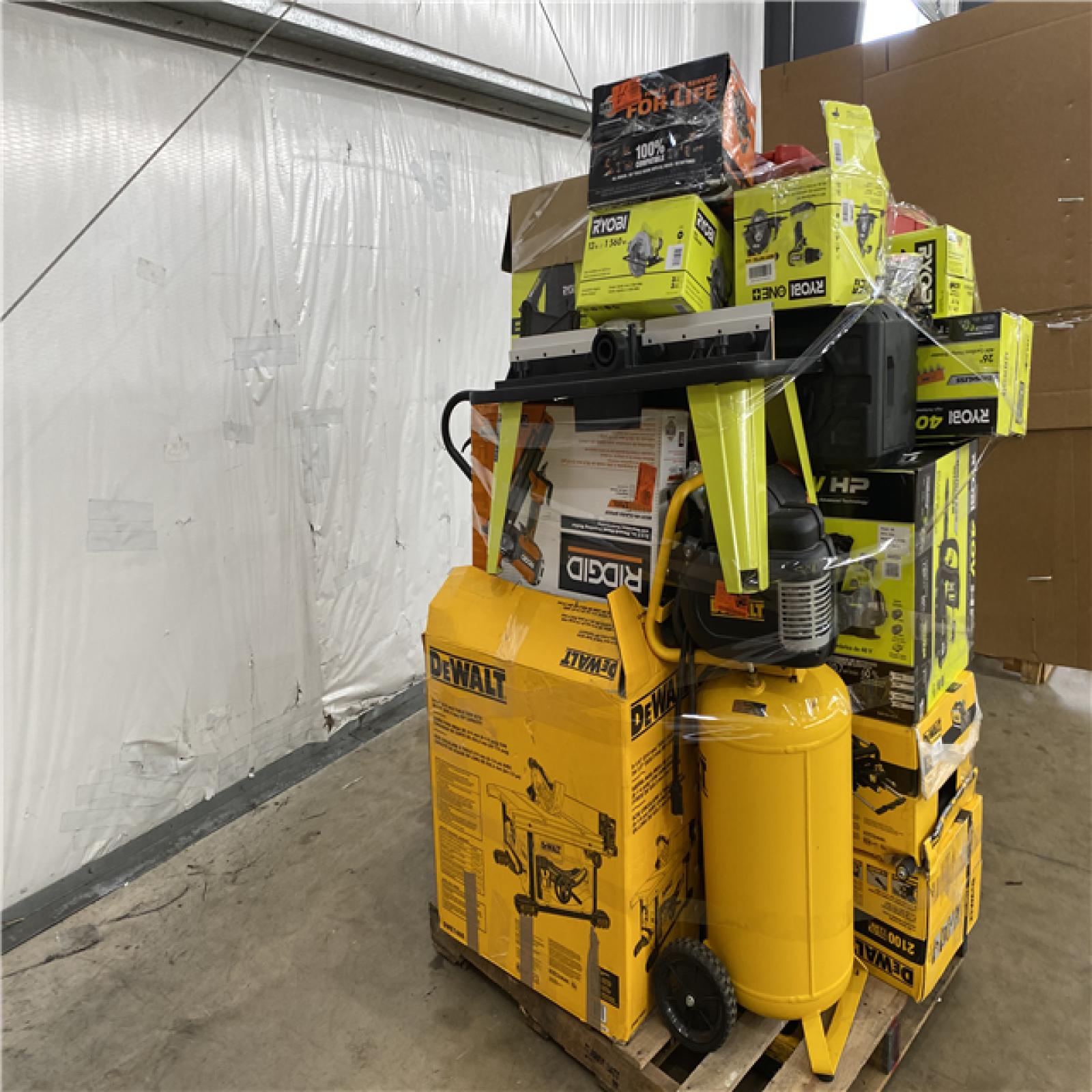 Houston Location AS IS - Tool Pallet
