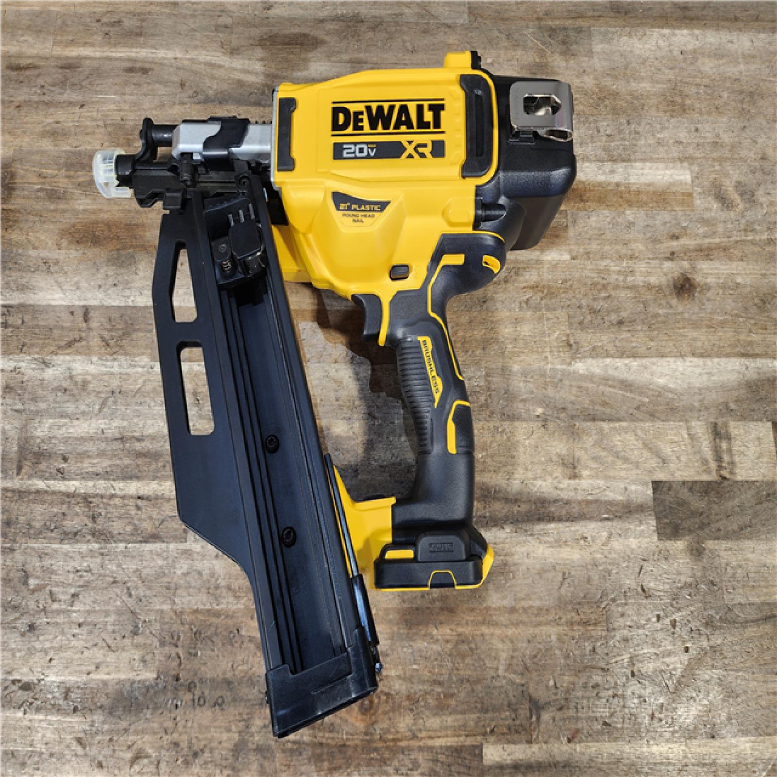 HOUSTON LOCATION - AS-IS DEWALT 20-Volt 21° Cordless Framing Nailer (Tool-Only)