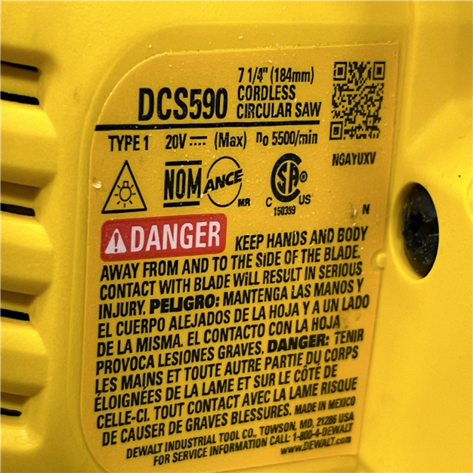 AS-IS DEWALT 20-Volt MAX 7-1/4 in. Cordless Circular Saw (Tool Only)