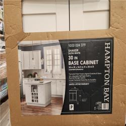 Phoenix AS-IS Mixed Home Improvement Hampton Bay Cabinets Pallet