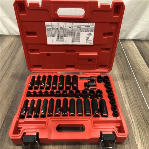 AS-IS Milwaukee SHOCKWAVE 3/8 in. Drive SAE and Metric 6 Point Impact Socket Set (43-Piece)