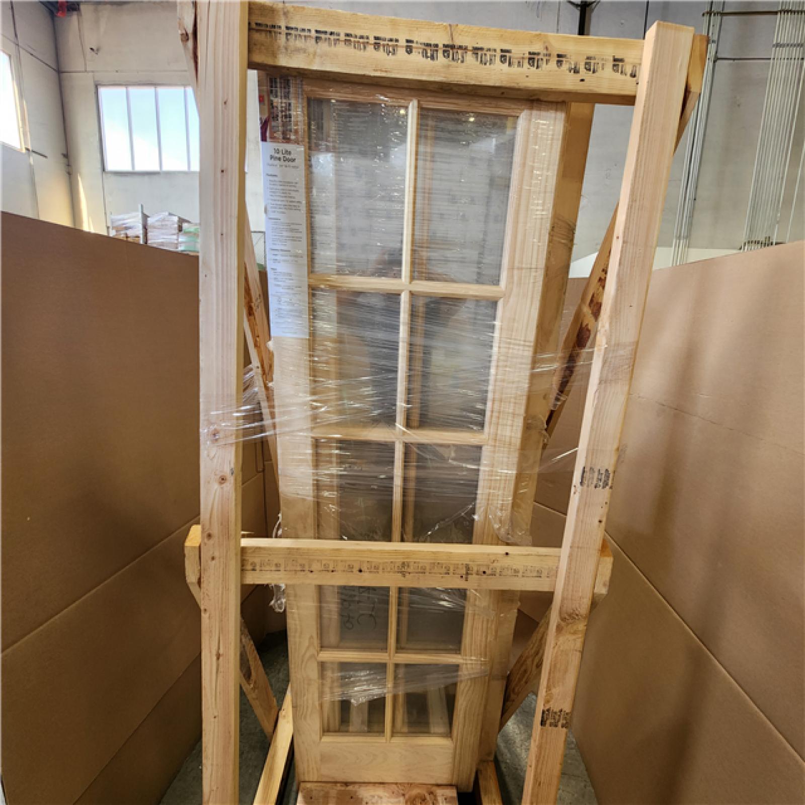 Phoenix AS-IS Mixed Masonite Pine Interior Door Pallet (8-Doors)