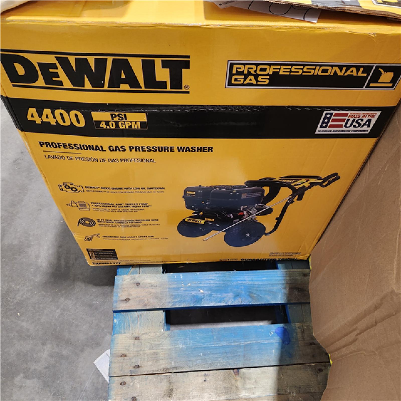 Dallas Location - As-Is Dewalt DXPW61377 4400 PSI 4.0 GPM Gas Pressure Washer