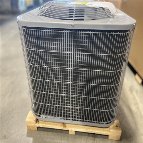 DALLAS LOCATION - Smartcomfort® by Carrier 2.5 Ton 14.3 Seer2 Heat Pump