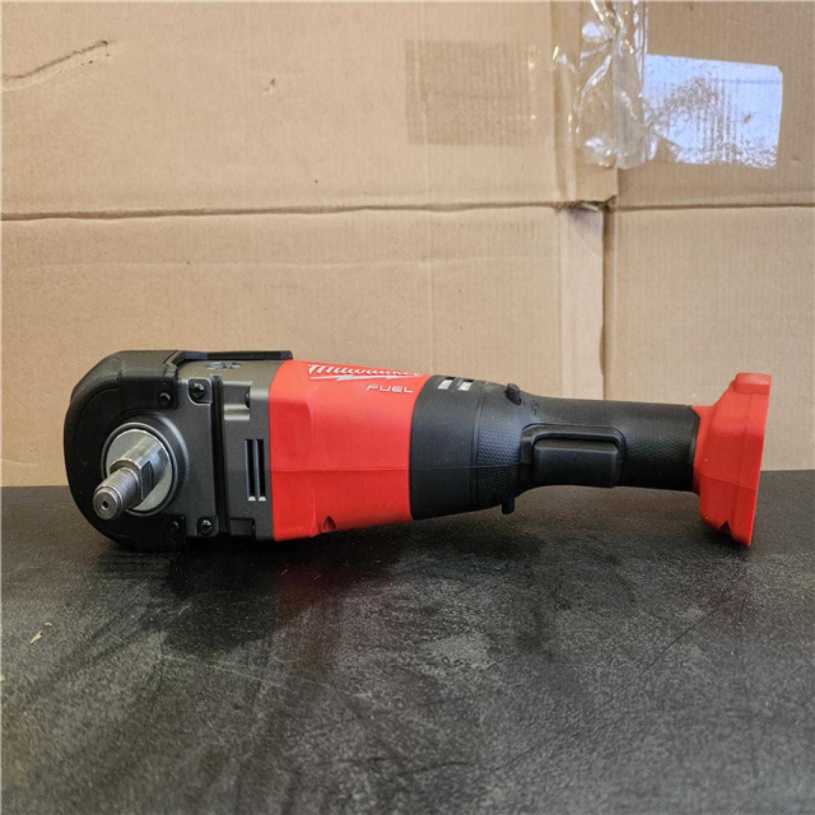 Phoenix NEW Milwaukee M18 FUEL 18V Lithium-Ion Brushless Cordless 7 in. Variable Speed Polisher (Tool-Only)