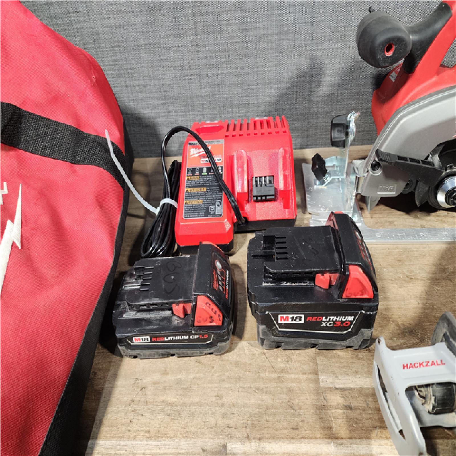 HOUSTON LOCATION - AS-IS MILWAUKEE 5 TOOL COMBO KIT W/ (2) BATTERY & CHARGER