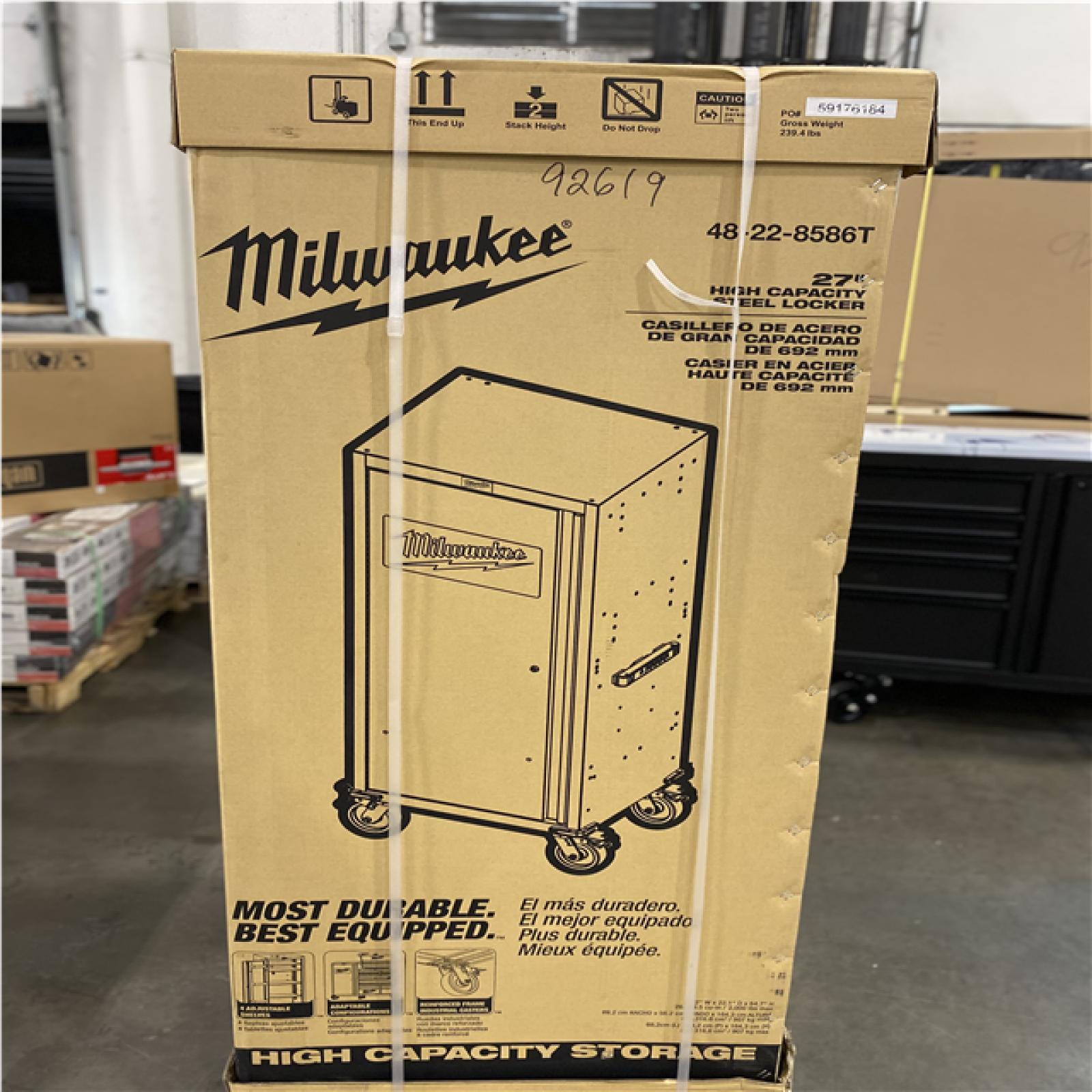 DALLAS LOCATION - MILWAUKEE 27 HIGH CAPACITY STEEL LOCKER