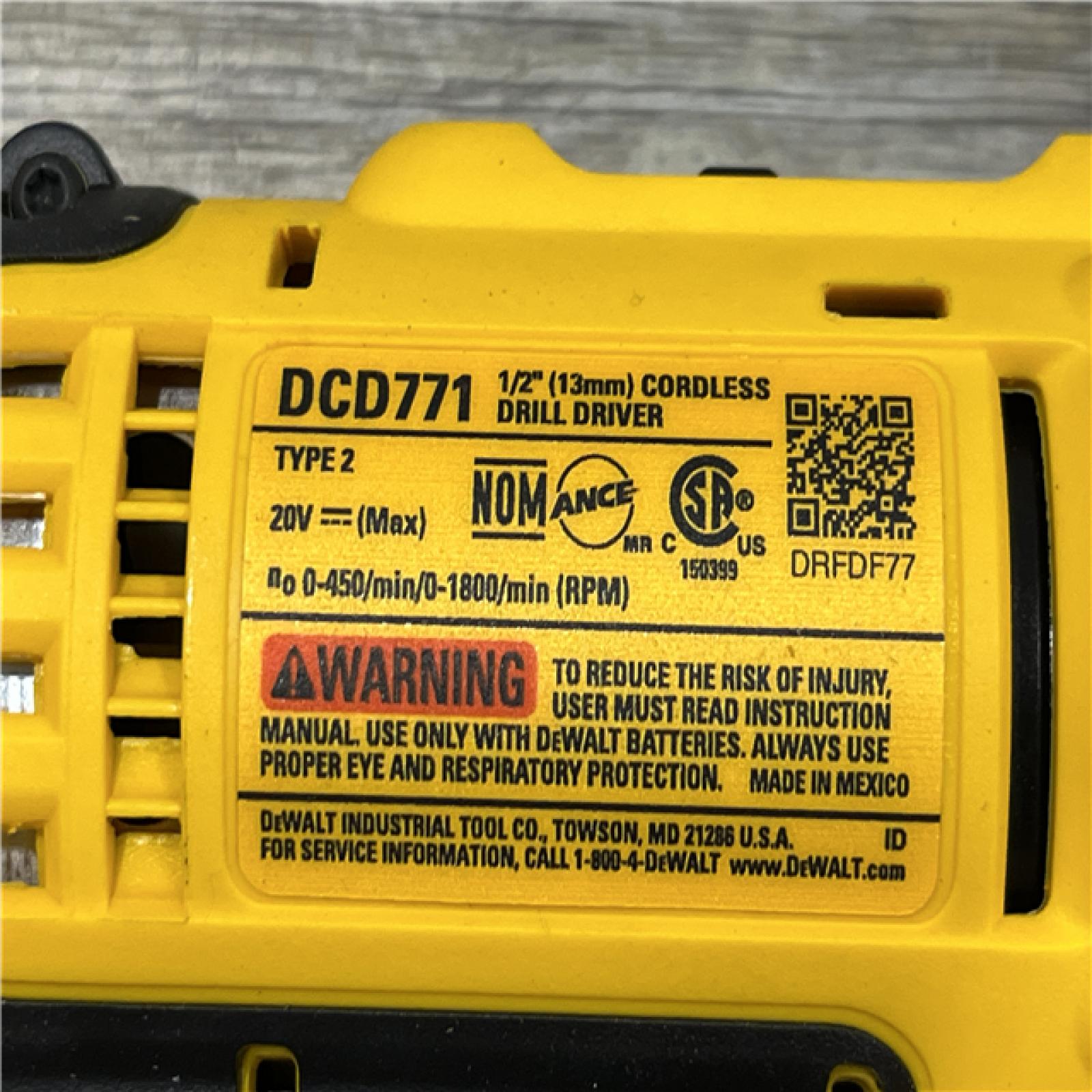 AS-IS DEWALT 20V MAX Cordless 1/2 in. Drill/Driver Kit