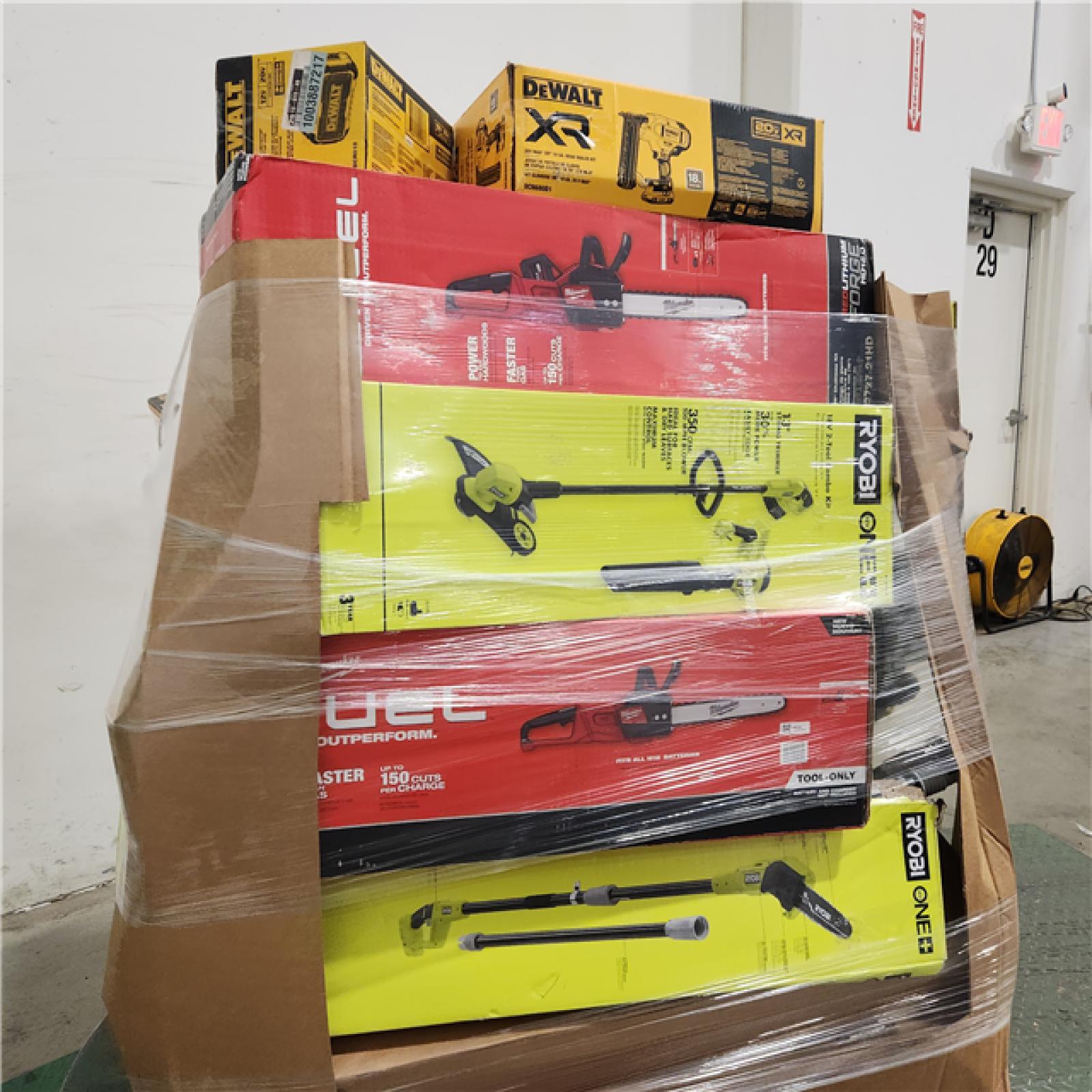 Dallas Location - As-Is Tool Pallet