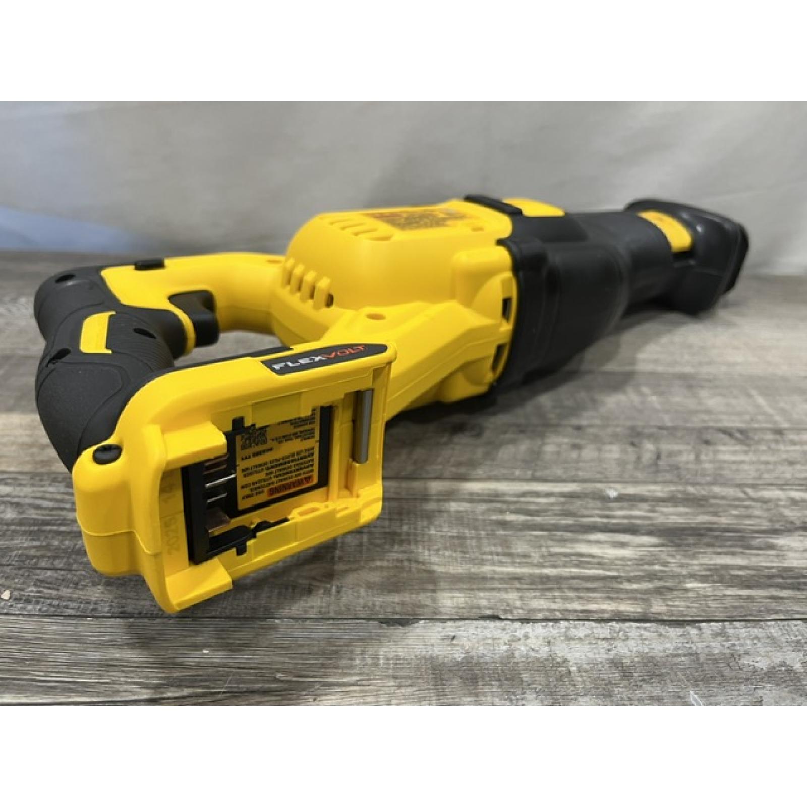 NEW - DEWALT FLEXVOLT 60V MAX Cordless Brushless Reciprocating Saw (Tool Only)