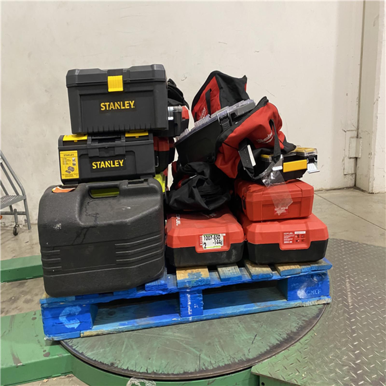 Dallas Location - As-Is Empty Case & Bag Pallet