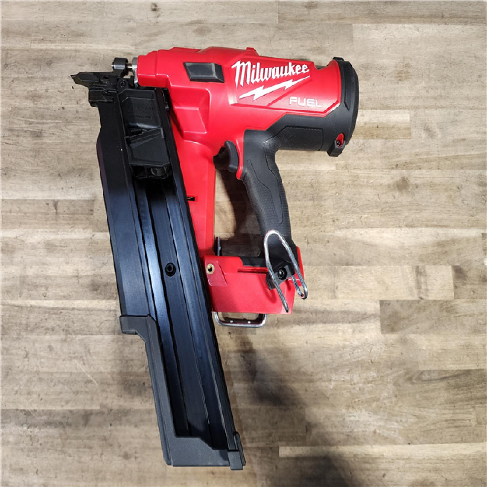 HOUSTON LOCATION - AS-IS Milwaukee 2744-20 M18 FUEL 3-1/2 in. 18V 21-Degree Lithium-Ion Brushless Cordless Framing Nailer (Tool-Only)