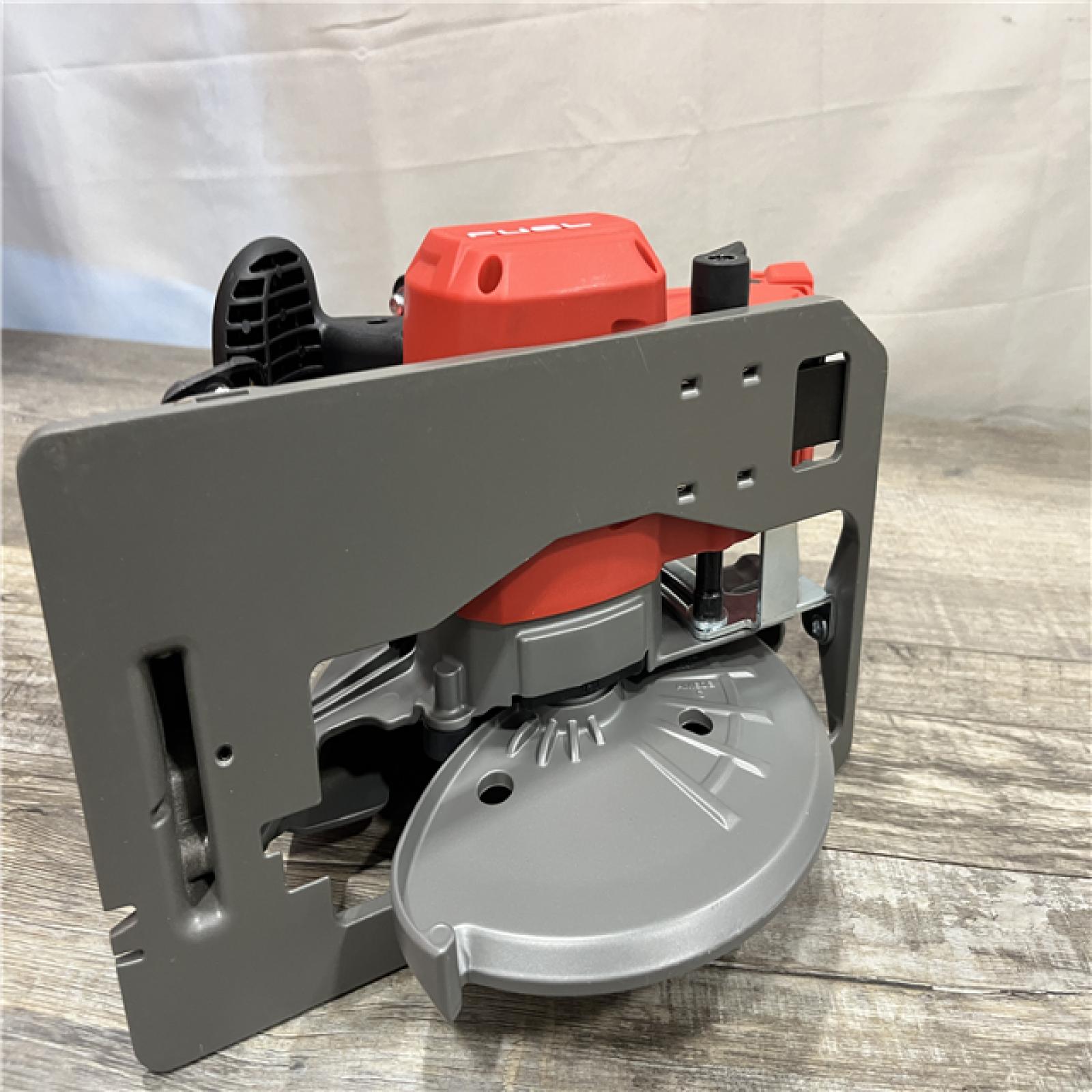 AS-IS Milwaukee FUEL 18V Lithium-Ion Brushless Cordless 7-1/4 in. Circular Saw (Tool-Only)