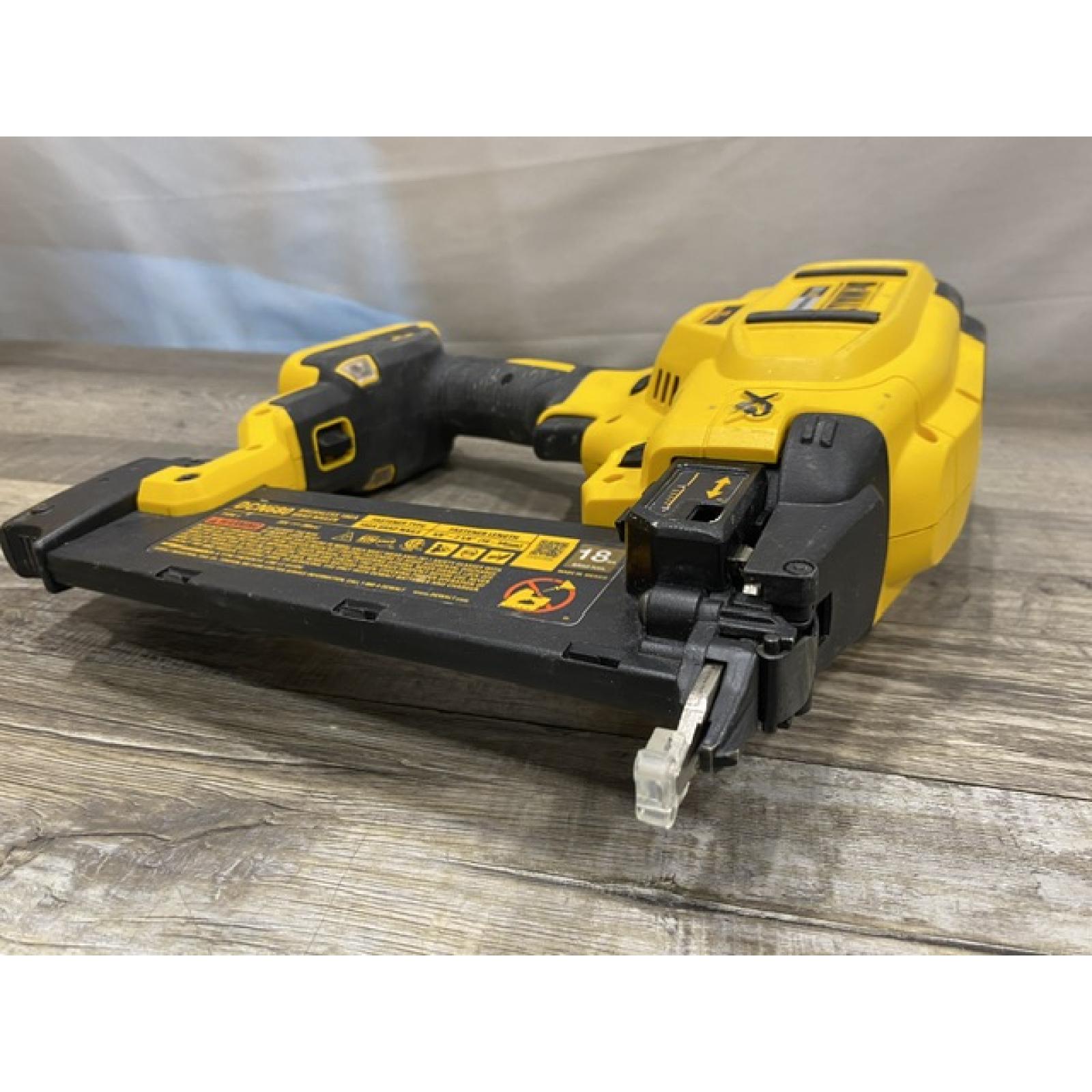 AS-IS DEWALT 20V MAX XR Lithium-Ion Electric Cordless 18-Gauge Brad Nailer (Tool Only)