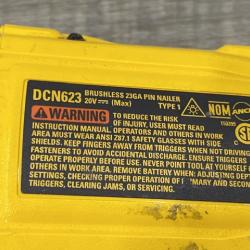 AS-IS DEWALT ATOMIC 20V MAX Lithium Ion Cordless 23 Gauge Pin Nailer Kit