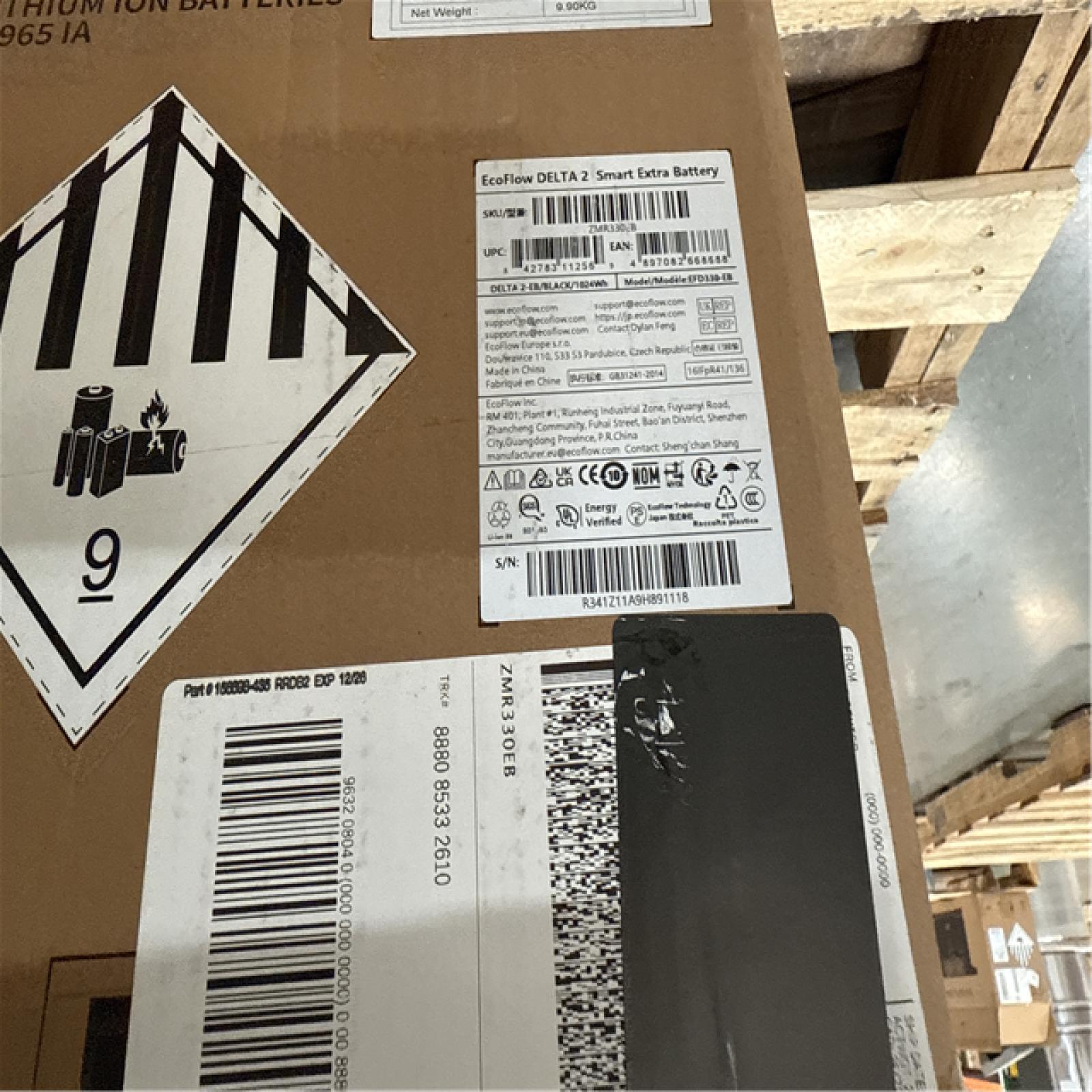 California AS-IS Ecoflow Delta 2 Power Station  Smart Extra Battery & 160W Portable Solar Panel