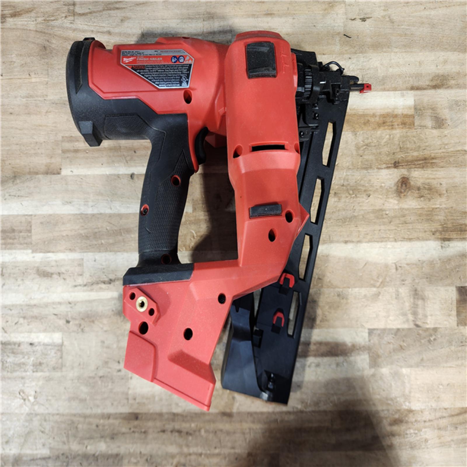 HOUSTON LOCATION - AS-IS Milwaukee FUEL 18-Volt Lithium-Ion Brushless Cordless Gen II 16-Gauge Angled Finish Nailer (Tool-Only)