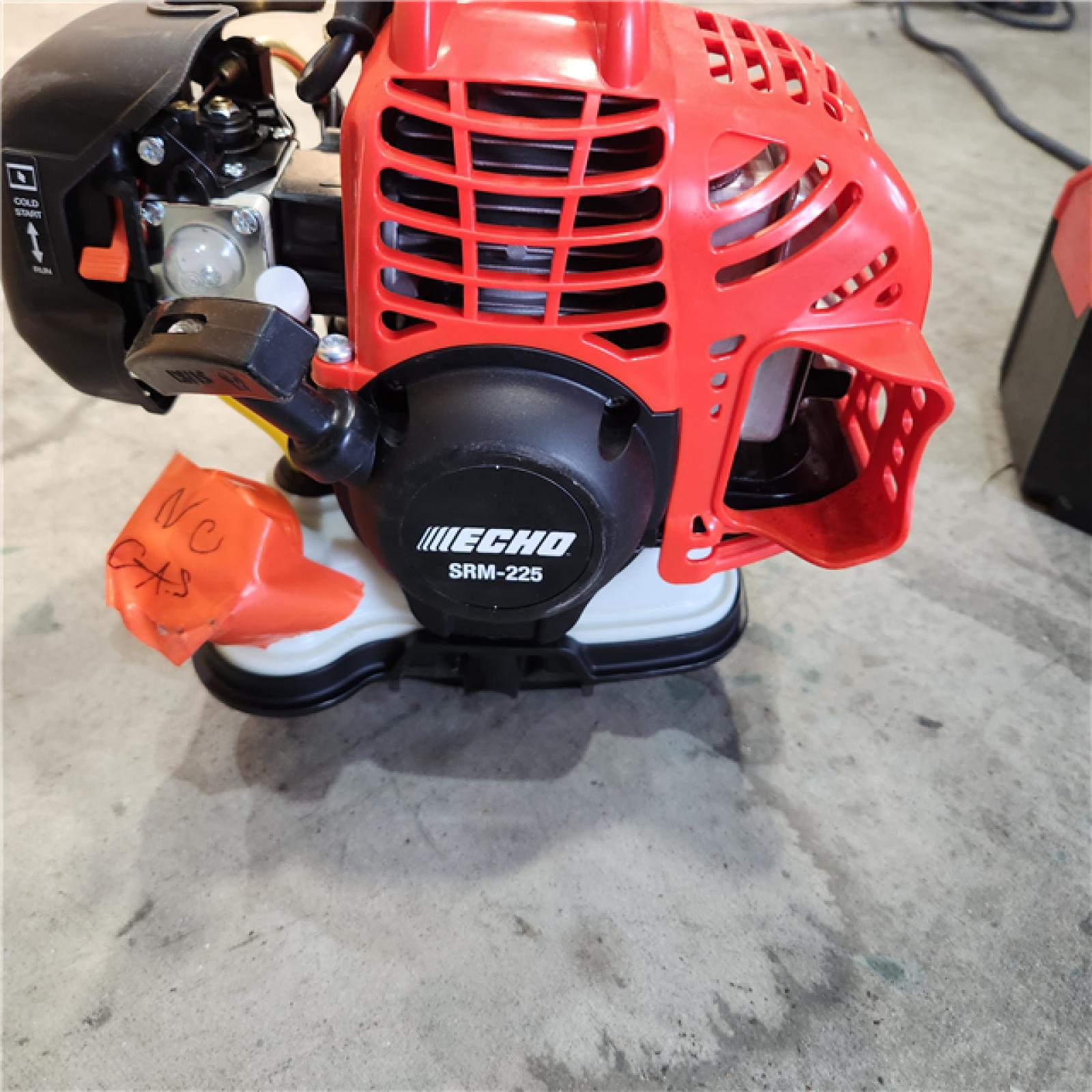 Houston Location - AS-IS Echo SRM-225 21.2cc 2 Stroke Fuel Efficient Durable Gas Straight Shaft Trimmer - Appears IN GOOD Condition