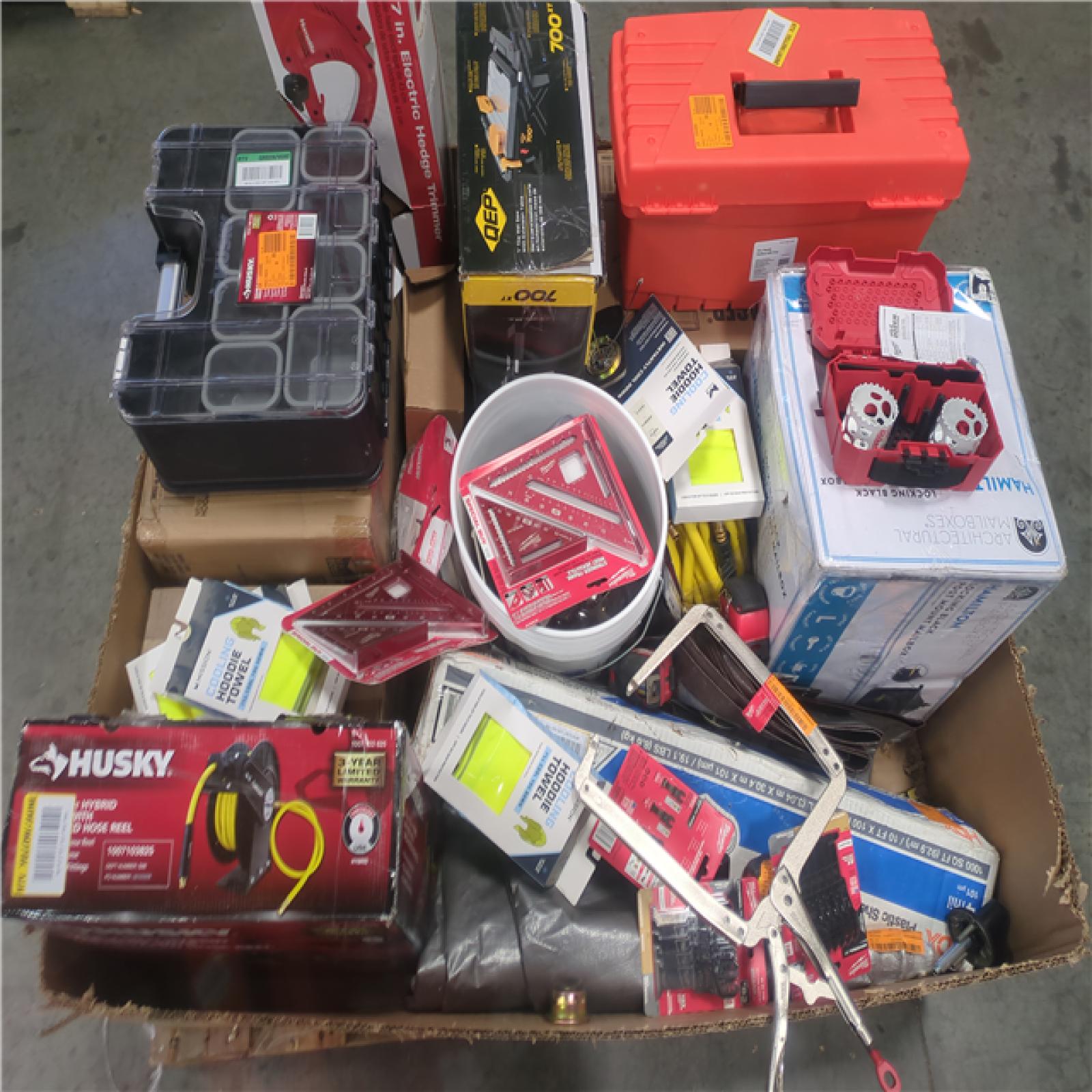 CALIFORNIA AS-IS .COM Pallets